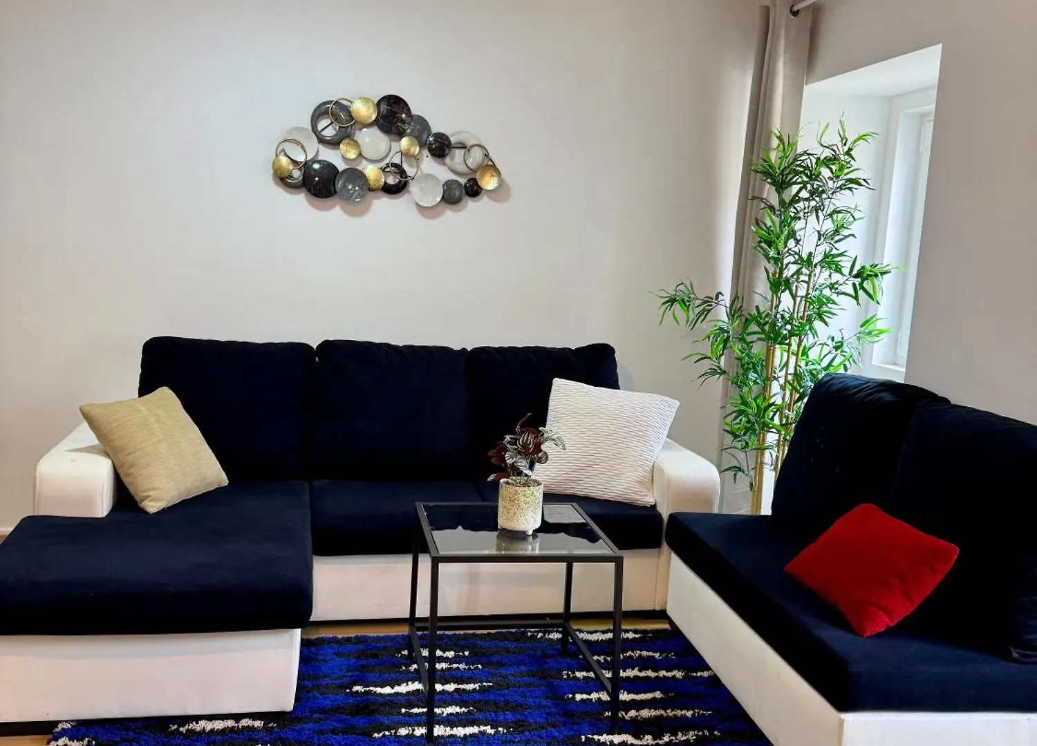 Helle Und Gemuetliche Wohnung Im Zentrum Lisbon Apartment