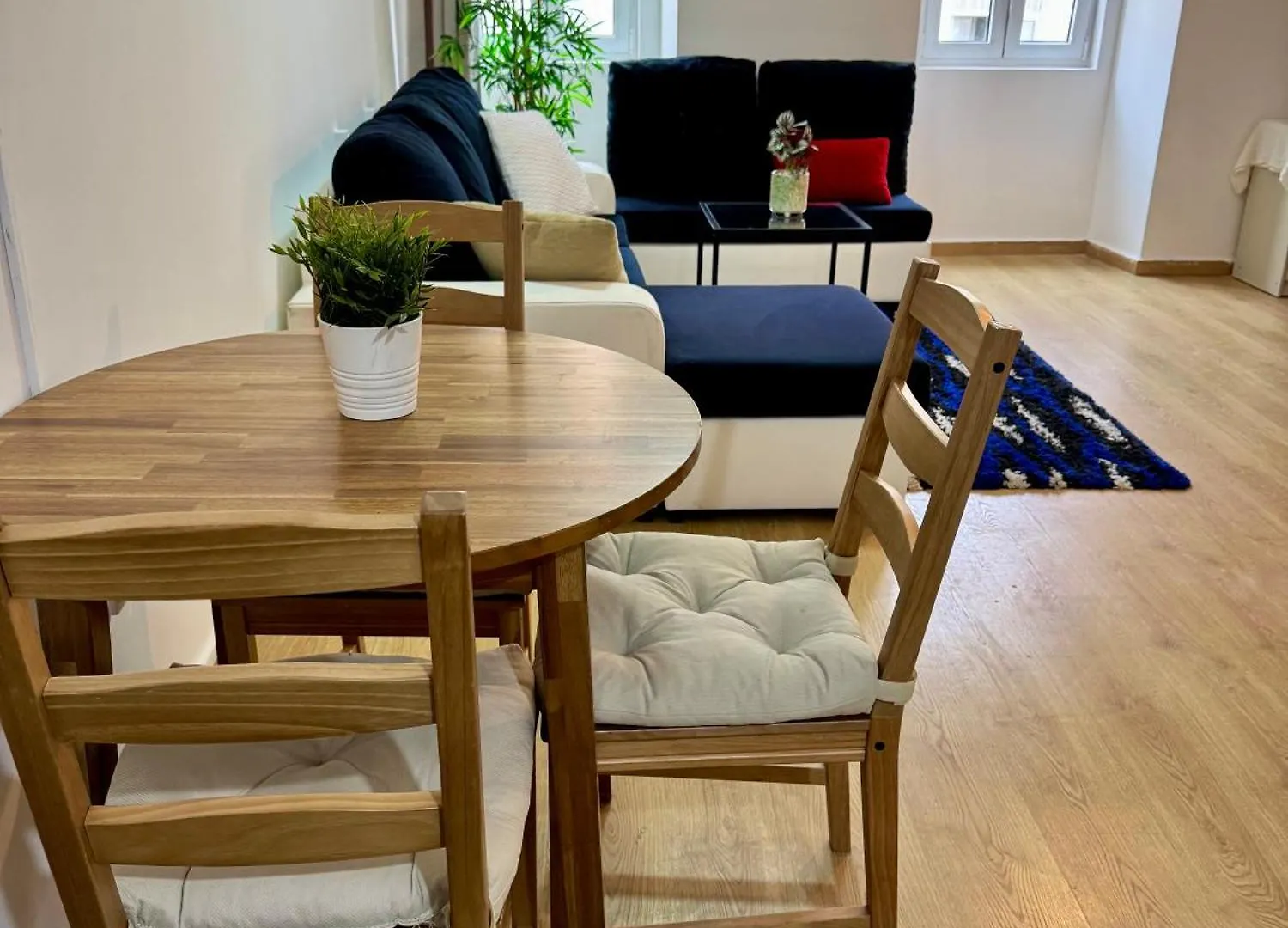 Helle Und Gemuetliche Wohnung Im Zentrum Lisbon